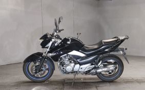 SUZUKI GSR250 GJ55D