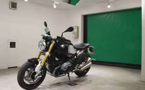 BMW R NINE T 2014