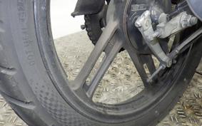 SUZUKI EN125 3F