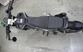 HUSQVARNA SVARTPILEN 250 2015