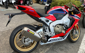 HONDA CBR1000RR 2017 SC77