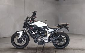 YAMAHA MT-07 2015 RM07J