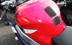 HONDA CBR900RR 3 2000