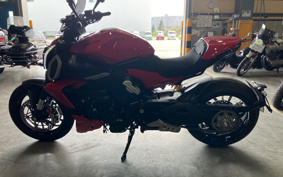 DUCATI DIAVEL V4 2025 3G00