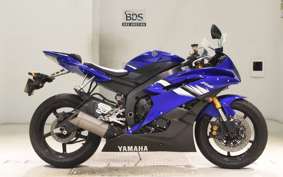 YAMAHA YZF-R6 2006