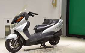 SUZUKI SKYWAVE 150 (Burgman 150)
