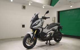 HONDA X-ADV 750 2024 RH10