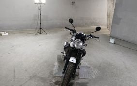 MOTO GUZZI V7 STONE LW