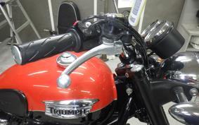 TRIUMPH BONNEVILLE T100 2015