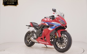 HONDA CBR650R E-Clutch 2025 RH17