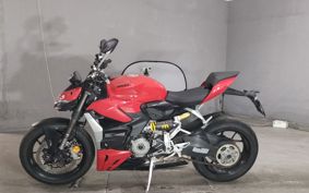 DUCATI STREET FIGHTER V2 3F00AA