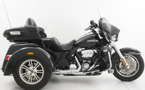 HARLEY HARLEY FLHTCU 2017 MAD