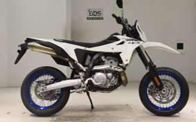 SUZUKI DR-Z4SM 2025 ER1AH