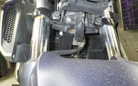 YAMAHA FZS25