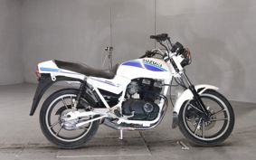 SUZUKI GSX250 GJ51B