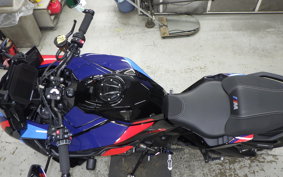 BMW M1000XR 2026