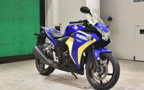 HONDA CBR250R A 2016 MC41