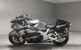 SUZUKI GSX1300R HAYABUSA GW71A