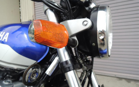 YAMAHA XJR1300 2001 RP02