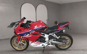 HONDA CBR250RR MC51