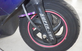 SUZUKI GSR125