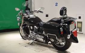 YAMAHA DRAGSTAR 1100 CLASSIC 2005