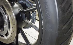 TRIUMPH STREET TWIN 2023