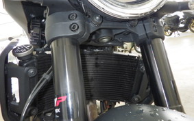 HUSQVARNA SVARTPILEN 401 2025