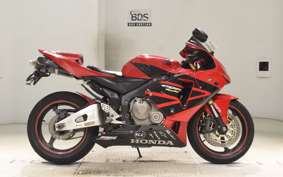 HONDA CBR600RR GEN 2 2006 PC37