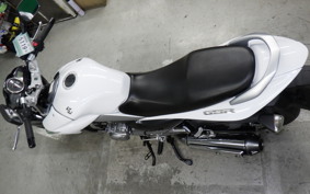 SUZUKI GSR250 2020