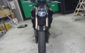 HONDA CB650R 2024 RH17
