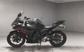 YAMAHA YZF-R25 RG10J