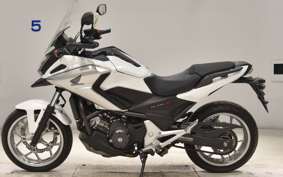 HONDA NC750X LD 2017 RC90