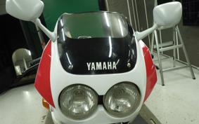 YAMAHA FZR400 1987 1WG
