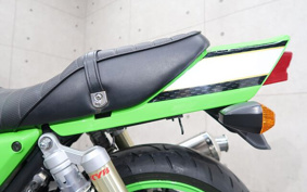 KAWASAKI ZRX400 ZR400E