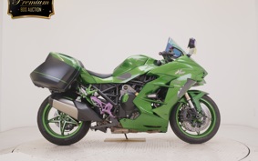 KAWASAKI NINJA H2 SX SE 2018 ZXT02A