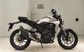 HONDA CB250RA 2025 MC52