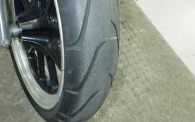 HARLEY XL883LI 2011