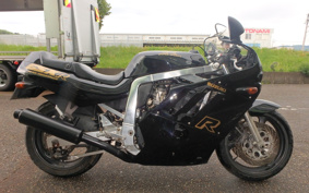 SUZUKI GSX-R750 1988 GR77C