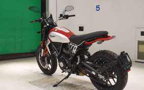 DUCATI SCRAMBLER ICON 2025