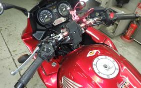 HONDA CB400 SUPER BOLDOR VTEC 2013 NC42