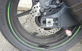 KAWASAKI ZX 10 NINJA R 2010