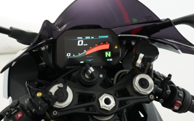 BMW S1000RR M 2020 0E21