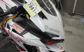 HONDA CBR250RR A MC51