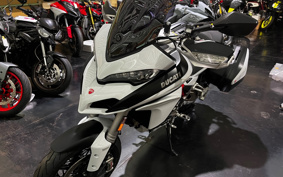 DUCATI MULTI STRADA 1200S 2015 AA02