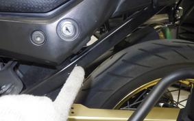 SUZUKI Vｽﾄﾛｰﾑ650XTA 2019