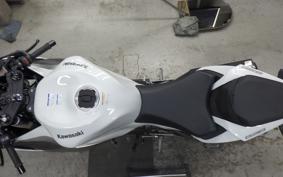 KAWASAKI NINJA ZX-6R A 2025