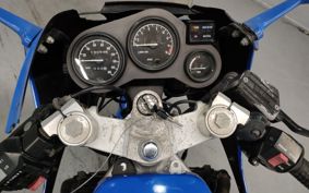 YAMAHA FZR400 1989 1WG