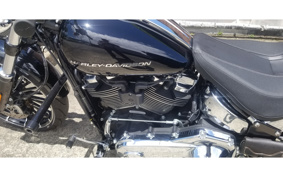 HARLEY FXBR 2023 YEZ