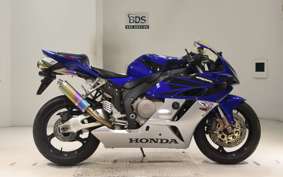 HONDA CBR1000RR 2005 SC57